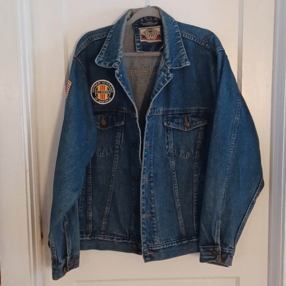 Jean jacket men's size xlarge U. S. blues Vietnam Veterans